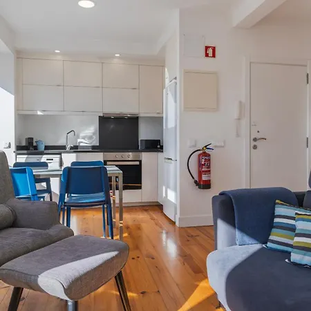 Comfort & Bright By Lovelystay