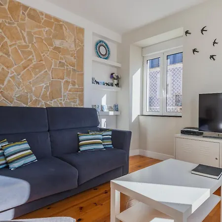 Comfort & Bright Tagus River Apt By Lovelystay Apartmán