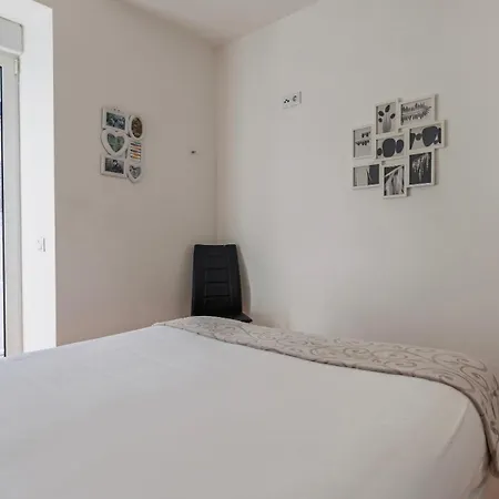 Comfort & Bright Tagus River Apt By Lovelystay Apartmán