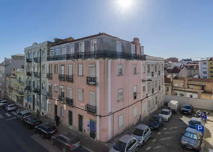 شقة Comfort & Bright By Lovelystay