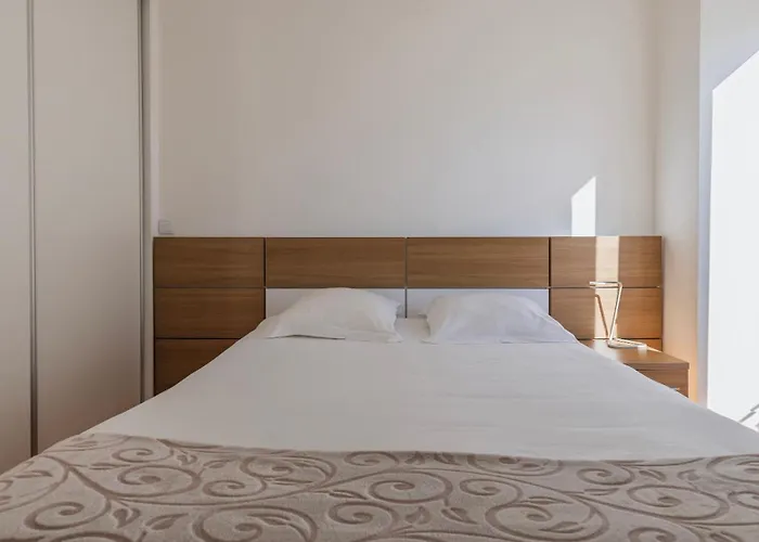 شقة Comfort & Bright By Lovelystay *